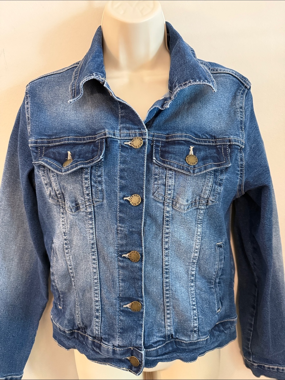 Red Star Classic Women's Blue Denim Jean Jacket - Casual Button Front